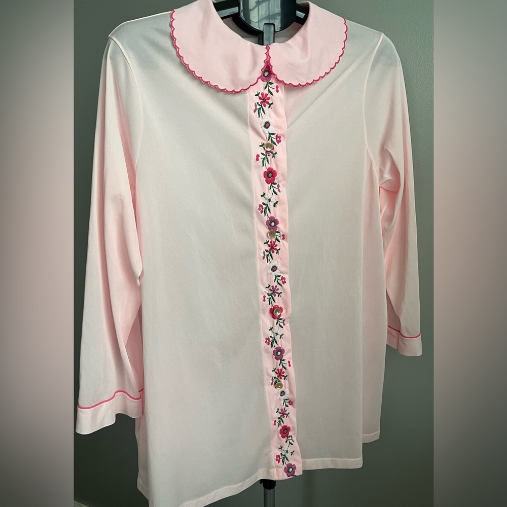 VTG Sears 1970 Pink Nylon Floral Embroidered Button Front Robe Coat Sz Large